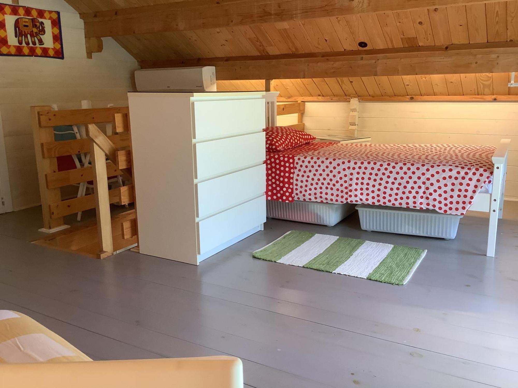 The Cabin, 키파리씨아 외부 사진