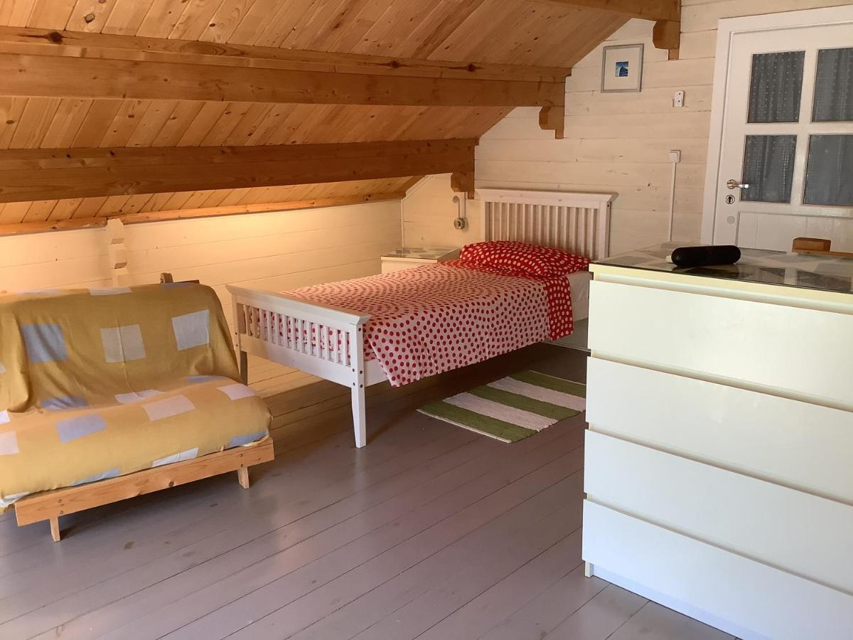 The Cabin, 키파리씨아 외부 사진